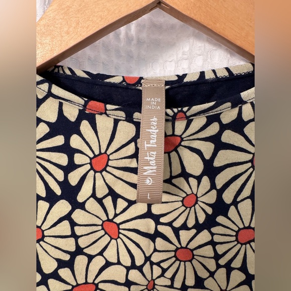 Mata Traders Ruched Top - Sleeveless with Flower Power Design - Picture 5 of 8